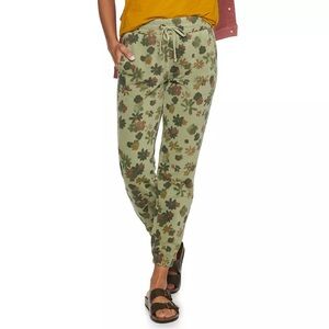 Sonoma The Everyday Lounge Pant w/ Pockets Sz small Flowered Olive Green